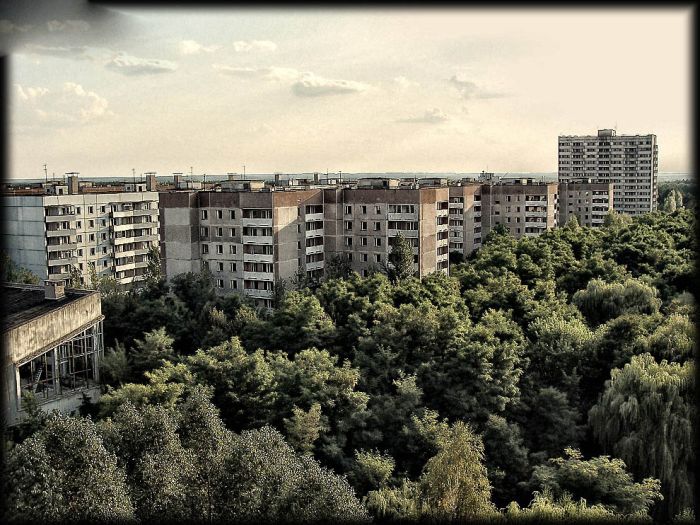 http://de.trinixy.ru/pics4/20110111/chernobyl_24_years_03.jpg