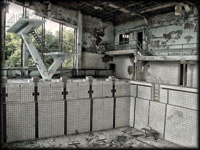 http://de.trinixy.ru/pics4/20110111/chernobyl_24_years_20.jpg