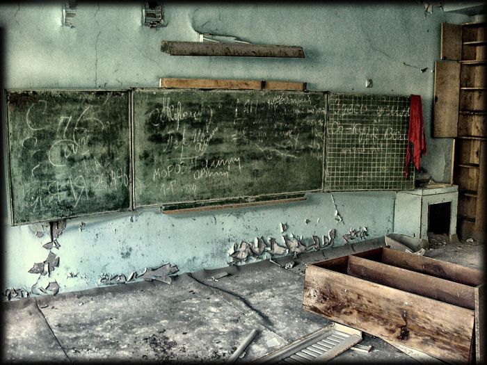 http://de.trinixy.ru/pics4/20110111/chernobyl_24_years_26.jpg