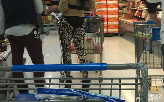 what_you_can_see_in_walmart_part_10.jpg