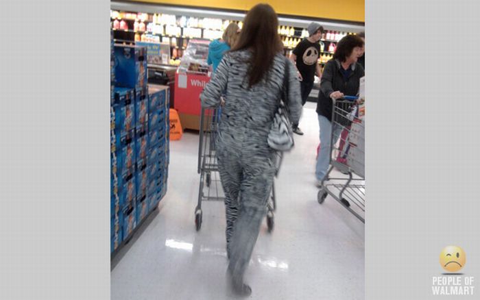 what_you_can_see_in_walmart_part_53.jpg