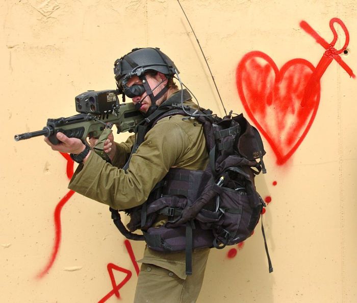http://de.trinixy.ru/pics5/20121102/israel_defense%20force_23.jpg